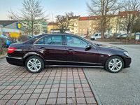 Gebraucht Mercedes E350 265 PS (194 kW) 2011 Andere farben Limousine