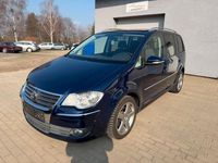 Gebraucht VW Touran Highline 140 PS (102 kW) 2010 Blau Van / Kleinbus