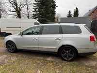 Gebraucht VW Passat 140 PS (102 kW) 2008 Grau Kombi