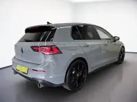 Gebraucht VW Golf VIII Style 265 PS (194 kW) 2024 Schwarz Limousine