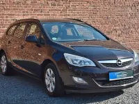 Używany Opel Astra 140 KM (102 kW) 2012 Brązowy Kombi