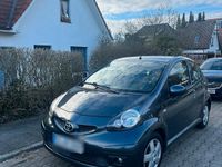 Gebraucht Toyota Aygo 69 PS (50 kW) 2005 Grau Kleinwagen