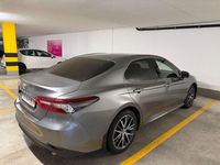 Gebraucht Toyota Camry Premium 207 PS (152 kW) 2021 Grau Limousine