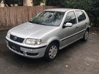 Gebraucht VW Polo 75 PS (55 kW) 2001 Silber Kleinwagen