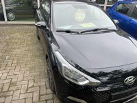 Gebraucht Hyundai i20 Classic 75 PS (55 kW) 2017 Schwarz Kleinwagen