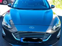 Gebraucht Ford Focus Titanium 150 PS (110 kW) 2019 Grau Kombi