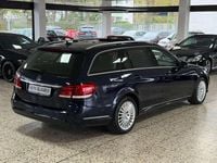 Gebraucht Mercedes E400 333 PS (244 kW) 2015 Blau Limousine