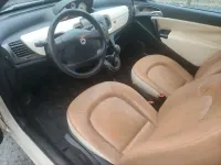 Usata Lancia Ypsilon 70 CV (51 kW) 2004 Giallo Utilitaria