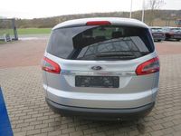 Gebraucht Ford S-MAX S 140 PS (102 kW) 2014 Silber Van / Kleinbus