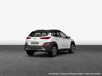 Gebraucht Hyundai Kona Select 150 kW (204 PS) 2022 Weiß SUV