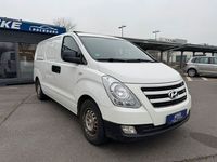 Gebraucht Hyundai H-1 170 PS (125 kW) 2017 Weiß Van / Kleinbus