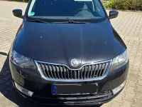 Occasion Skoda Rapid Elegance 90 ch (66 kW) 2014 Noir Citadine