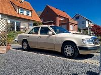 Second-hand Mercedes 200 75 CP (55 kW) 1995 Bej Berlinǎ