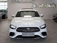 Gebraucht Mercedes E220 AMG 194 PS (142 kW) 2020 Weiß Kombi