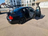 Gebraucht BMW 320 170 PS (125 kW) 2007 Schwarz Limousine