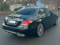 Gebraucht Mercedes E220 194 PS (142 kW) 2016 Schwarz Limousine