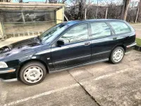 Gebraucht Volvo V40 115 PS (84 kW) 1998 Blau Kombi
