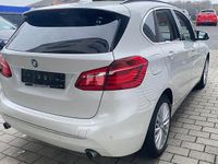 Gebraucht BMW 220 Luxury Line 190 PS (139 kW) 2016 Weiß Kombi