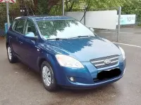 Używany Kia Ceed EX 109 KM (80 kW) 2007 Niebieski Hatchback