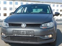 Gebraucht VW Polo LOUNGE 90 PS (66 kW) 2015 Grau Kleinwagen