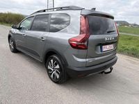 Gebraucht Dacia Jogger Expression 101 PS (74 kW) 2023 Schiefergrau Van / Kleinbus