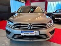 Gebraucht VW Touareg 262 PS (192 kW) 2015 Silber SUV