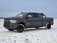 Gebraucht Dodge Ram 370 PS (272 kW) 2022 Grau Pickup