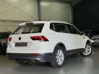 Gebraucht VW Tiguan Allspace Highline 150 PS (110 kW) 2021 Pure white SUV