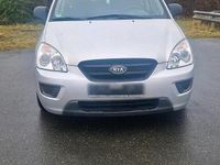 Gebraucht Kia Carens 103 PS (75 kW) 2007 Silber Van / Kleinbus