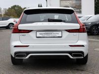 gebraucht Volvo V60 Recharge T8 AWD R-Design 1.Hand