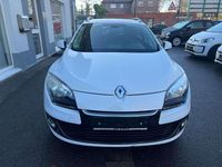 Gebraucht Renault Mégane GrandTour Initiale Paris 101 PS (74 kW) 2013 Weiß Kombi