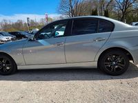 Gebraucht BMW 320 163 PS (119 kW) 2006 Grau Limousine