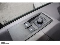 gebraucht VW Crafter 35 Kasten MR 103kW Klima Kamera PDC Holzboden 270°