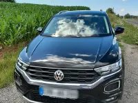Second-hand VW T-Roc Style 116 CP (85 kW) 2020 Negru SUV