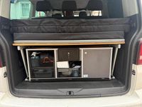 Usata VW Multivan 140 CV (102 kW) 2015 Bianco Monovolume