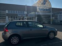 Second-hand VW Golf 116 CP (85 kW) 2006 Gri Coupe