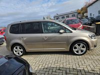 Gebraucht VW Touran Cup 105 PS (77 kW) 2014 Beige Van / Kleinbus