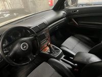 Gebraucht VW Passat 150 PS (110 kW) 2000 Violet Limousine