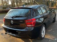 Gebraucht BMW 116 Advantage 136 PS (100 kW) 2014 Schwarz Kleinwagen