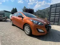 Gebraucht Hyundai i30 Classic 101 PS (74 kW) 2015 Braun Limousine