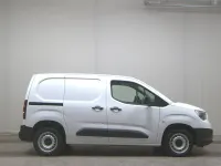 Gebraucht Opel Combo 102 PS (75 kW) 2023 Weiss
