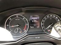 Gebraucht Skoda Superb Style 150 PS (110 kW) 2015 Silber Limousine