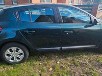 Gebraucht Renault Mégane III 101 PS (74 kW) 2010 Grün Kleinwagen