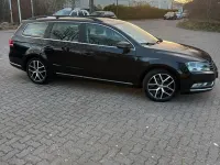 Gebraucht VW Passat 140 PS (102 kW) 2012 Schwarz Kombi