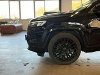 Gebraucht Jeep Compass Altitude 131 PS (96 kW) 2024 Schwarz SUV