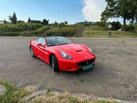 gebraucht Ferrari California 4.3 V8 4-Sitzer -490PS Neuzustand