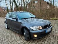 Gebraucht BMW 118 122 PS (89 kW) 2005 Grau Kleinwagen