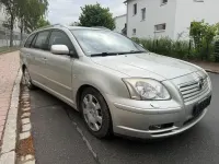 Gebraucht Toyota Avensis 147 PS (108 kW) 2005 Silber Kombi