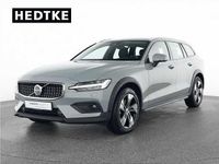 Gebraucht Volvo V60 CC 145 PS (106 kW) 2023 Kombi