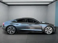 Gebraucht Audi e-tron 350 kW (476 PS) 2023 Grau SUV